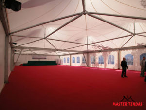 Estrutura completa pisos, arquibancada e palco - Master Tendas